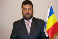 Az ALDE-hez igazolt át a PMP-ből Dorin Bădulescu szenátor