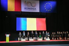 Johannis nyitotta meg Kolozsváron a Nemzetközi Matematikai Diákolimpiát