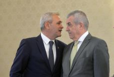 BRÉKING: Tăriceanu mégis támogatja az államfő felfüggesztését