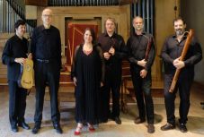 A spanyol régizene virtuózai lépnek fel Csíkszeredában