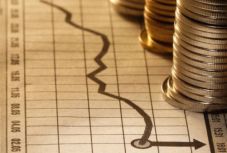 Májusban 12 százalékkal nőtt a külkereskedelmi mérleg hiánya