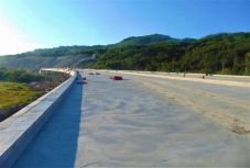 Győzelem! Elkészült az észak-erdélyi autópálya gyalui viaduktja