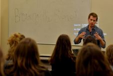 Kitiltották az izraeli iskolákból azokat a civileket, akik bírálják a hadsereget