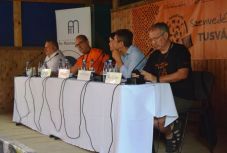 „Szeretünk építkezni!” – hivatalosan is elkezdődött az idei Tusványos