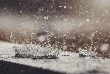 Az igazi strandidő tovább késlekedik