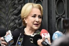 PSD-szóvivő: „komoly” diplomáciai bakit követett el Viorica Dăncilă