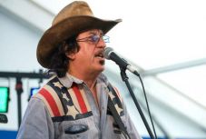 Elhunyt Orbán József, a 100 Folk Celsius frontembere