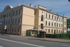 Levonták a zászlót a szentpétervári brit konzulátuson