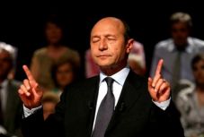 Băsescu örülne, ha nemcsak rendszámtáblák, hanem a székely zászló miatt is vizsgálódnának   