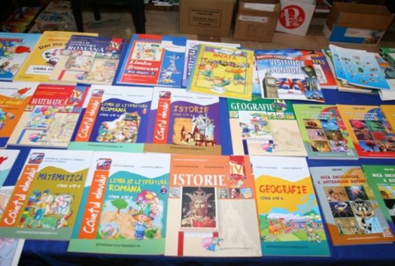 Nincs, aki tankönyvet írjon Romániában