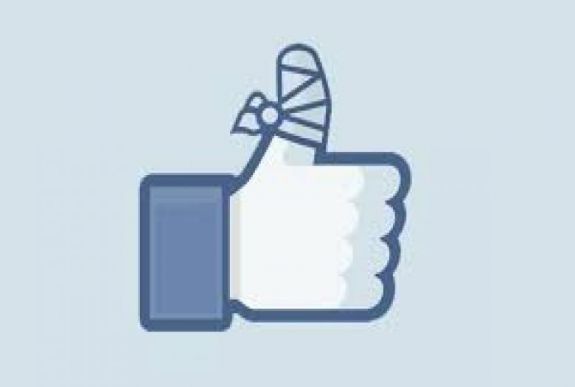 Néhány percre világszerte leállt a Facebook