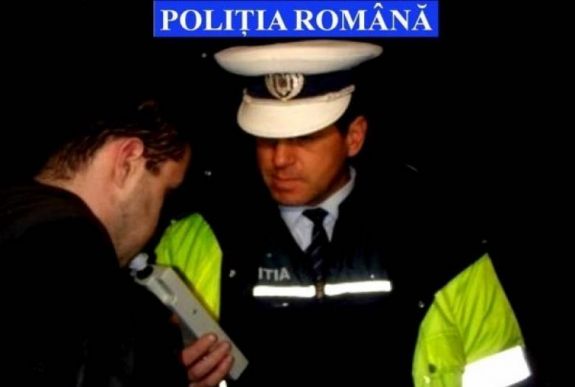 Üldözniük kellett a Hargita megyei rendőröknek az ittas sofőrt