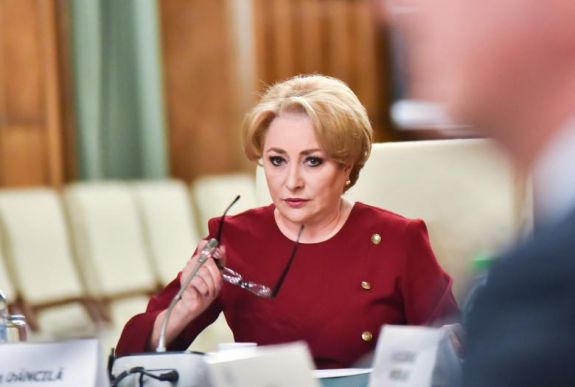 Dăncilă: erőszakkal próbálják félreállítani a legitim román kormányt