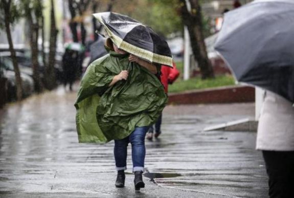 Sok esőt kapunk a nyakunkba a hétvégén