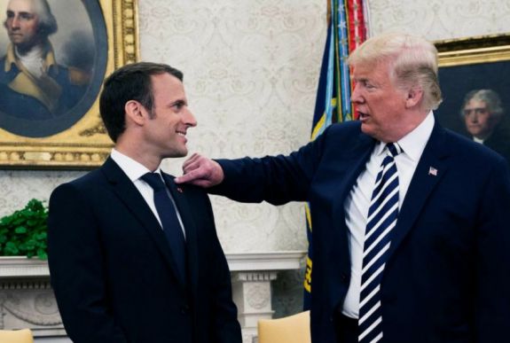 Francia elnök: az Egyesült Államok nélkül kell megszerveznie Európának a saját védelmét