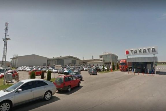 Több száz munkást keres az aradi Takata-gyár