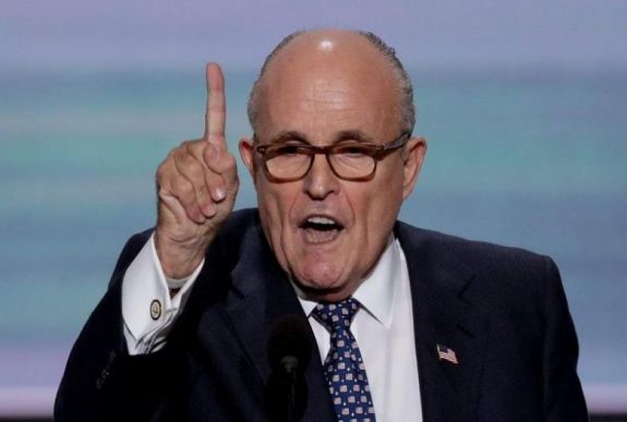 Giuliani: a levelemnek semmi köze Donald Trumphoz