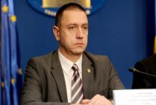 A védelmi miniszter lemondását követeli az ellenzék