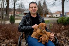 Profilt vált Vona Gábor