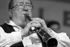 Elhunyt Dumitru Fărcaş népzenész