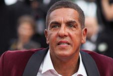 Durván megverték a Taxi-filmek sztárját