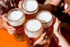 A világ élvonalába jutott a romániai férfiak alkoholfogyasztása 