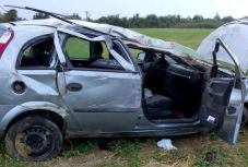 Személyvonattal ütközött egy autó Gátalján, egy személy meghalt