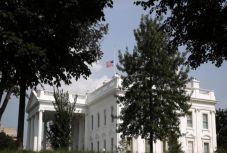 Ezt üzente posztumusz levelében John McCain