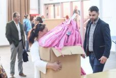 Tanszercsomaggal támogatják az előkészítősöket Háromszéken