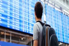 Ambrus Attila: El kell innen menni?