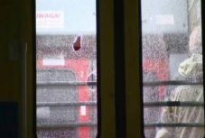 FRISSÍTVE - A rendőrség szerint nem lőttek rá a Temesvár-Resicabánya útvonalon közlekedő vonatra