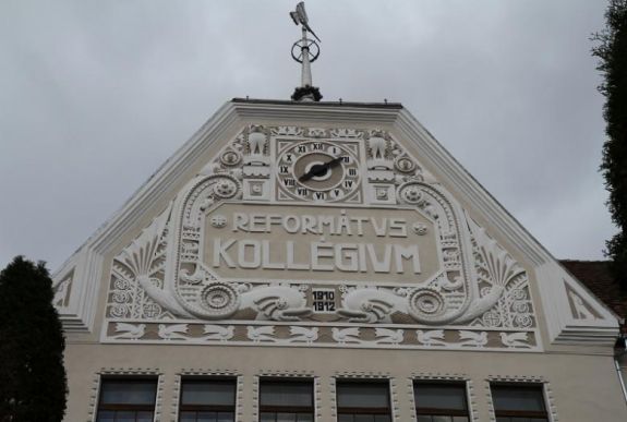 Közös tanévnyitót tartottak a Kárpát-medencei református iskolák