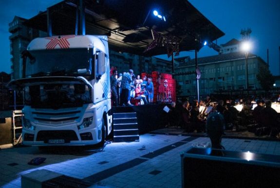 Csíkszeredába is begördült a Magyar Állami Operaház