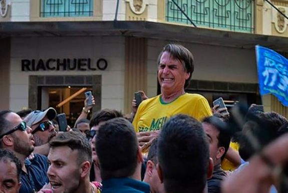 Megkéselték a brazil elnökjelöltet egy kampányeseményen