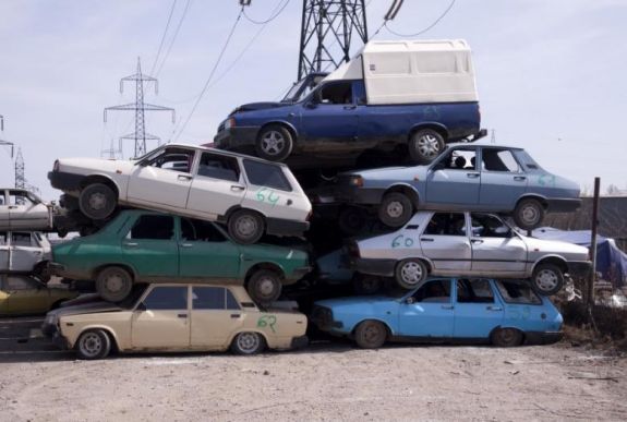 Pénteken indul a roncsautóprogram második szakasza