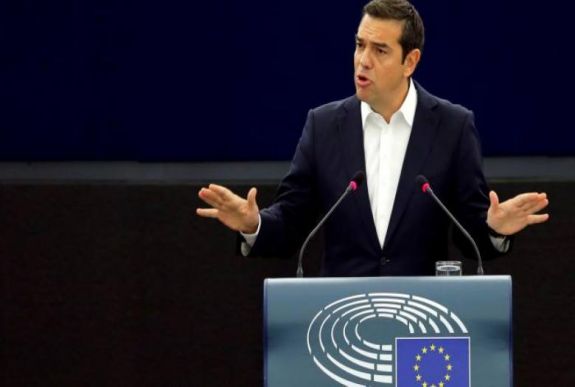 A neoliberális és szélsőjobboldali erőket állítaná meg Tsziprasz
