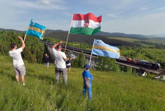 Miért torz az erdélyi magyarok önképe? Kiss Tamás szociológust kérdeztük