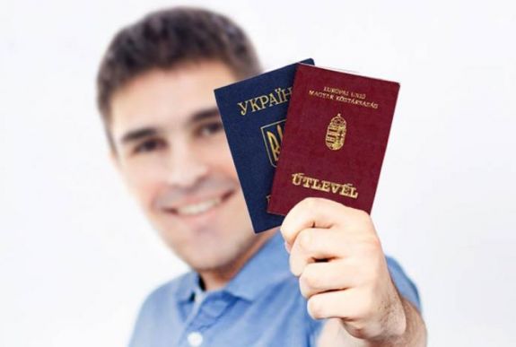 Kettős állampolgárság: magyar konzult utasíthatnak ki Ukrajnából