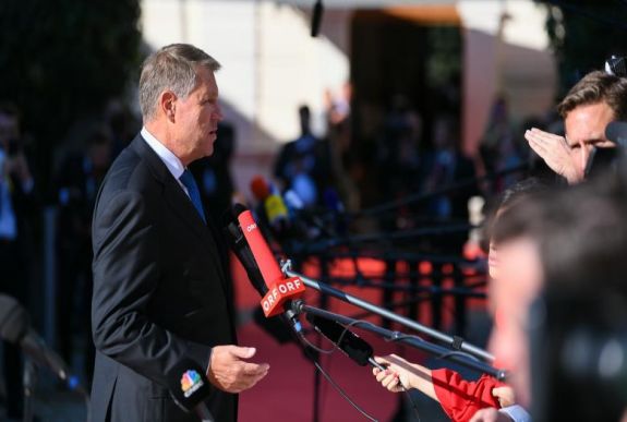 Johannis szerint a legfontosabb a brexit véglegesítése