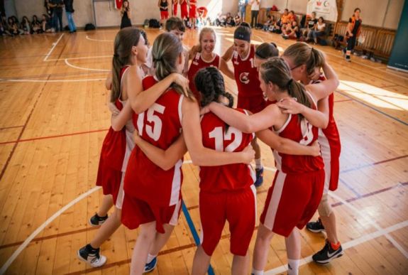 Több mint 500 bajnok a 4. Sportolimpián