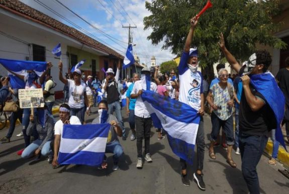 Már több mint 500 halottja és 4000 sebesültje van a nicaraguai tüntetéseknek