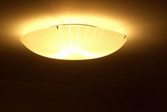 Az Ikea visszahívja egyik lámpáját