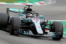 Olasz Nagydíj: Hamilton megverte a Ferrarikat Monzában
