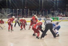 Jégkorong: a debreceniek nyerték a Gyilkos-tó Kupát