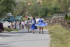 A néptánc örömünnepe Bogdándon, a két világ határán