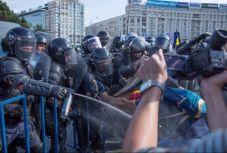 Diaszpóra tüntetése: ezért késik a kivizsgálás