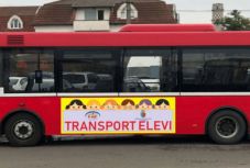 Iskolabuszokkal enyhítenék a reggeli csúcsforgalmat Kolozsváron