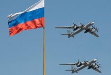 Amerikai vadászgépek fogtak el orosz bombázókat