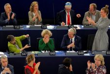 Magyarországi reakciók a Sargentini-jelentés megszavazása után