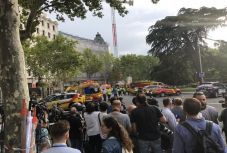 Leszakadt egy felújítás alatt álló madridi luxushotel állványzata